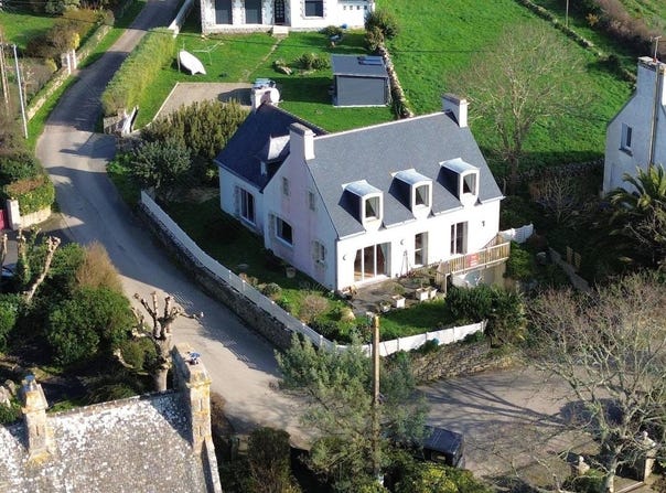 Audierne, Brittany 29770