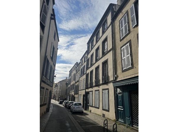 Riom, Auvergne 63200