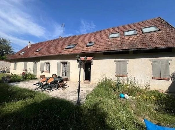 Nogent-le-Roi, Eure-et-Loir 28210