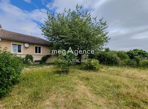 Lucé, Centre 28110