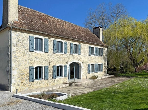Orthez, Aquitaine 64300