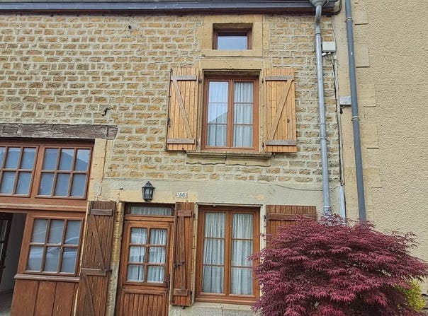 Puilly-et-Charbeaux, Champagne-Ardennes 08370