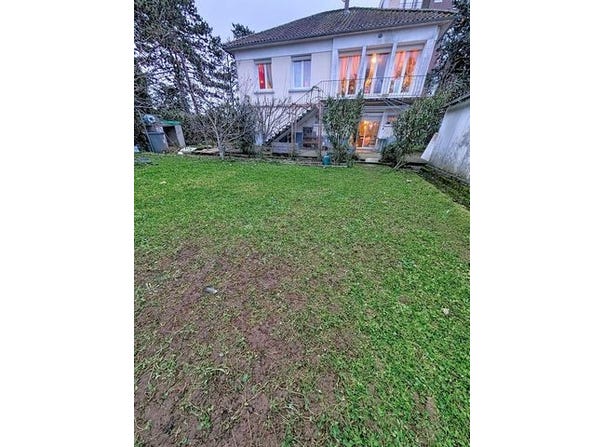 Poitiers, Poitou-Charentes 86000