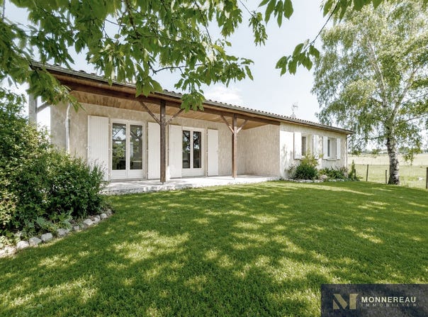 Barbezieux-Saint-Hilaire, Poitou-Charentes 16300