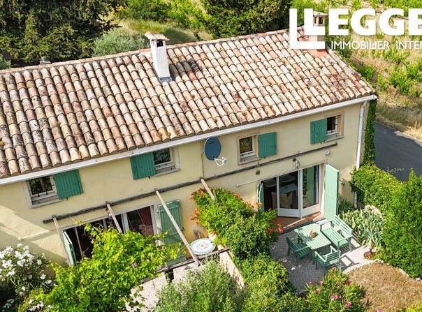 Buisson, Provence-Alpes-Côte d'Azur 84110
