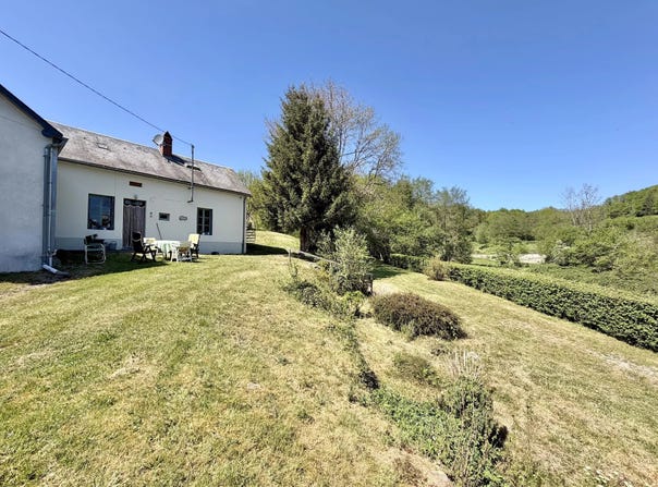 Cussy-en-Morvan, Saône-et-Loire 71550