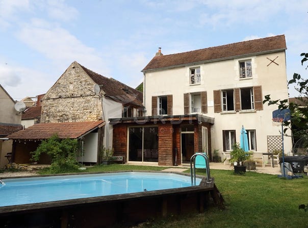 Maligny, Burgundy 89800