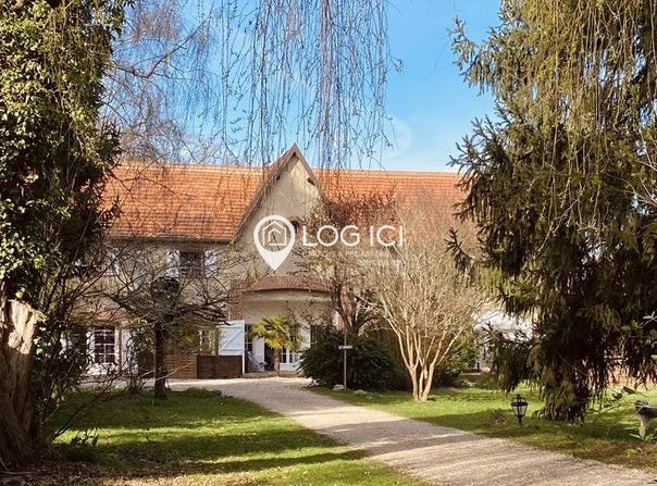Pau, Aquitaine 64000