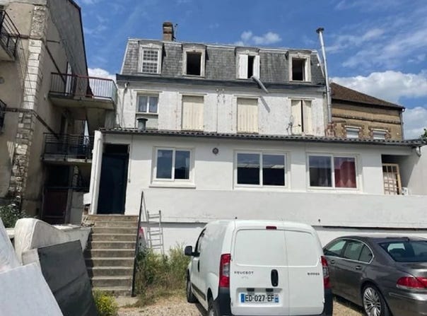 Sens, Yonne 89100
