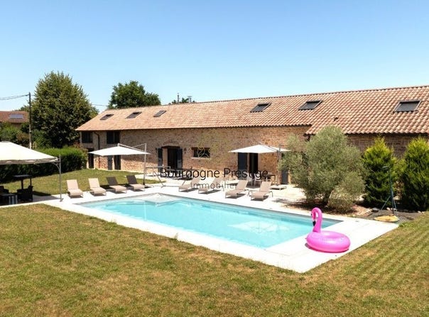 Tournus, Burgundy 71700