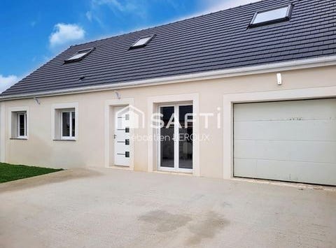 Saulnieres, Centre 28500