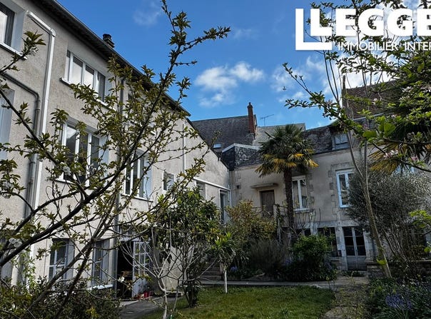 Issoudun, Centre-Val de Loire 36100