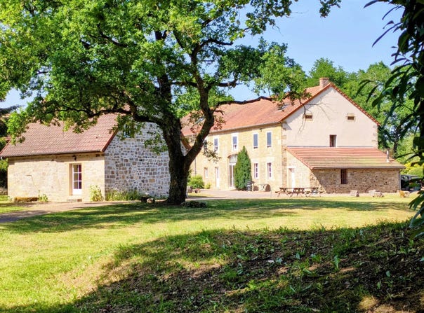 Arnay-le-Duc, Burgundy 21230