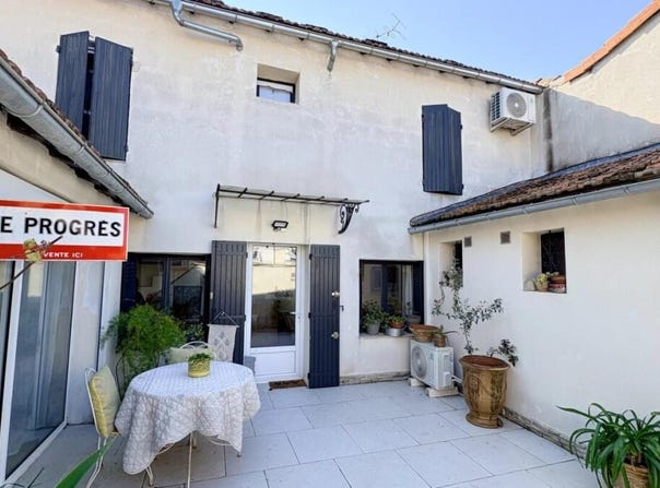 Avignon, Provence-Alpes-Côte d'Azur 84000