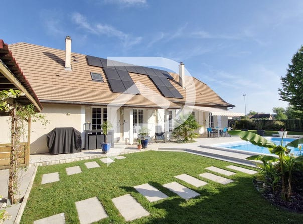 Orthez, Aquitaine 64300