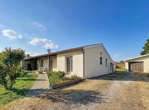 Izon, Aquitaine 33450