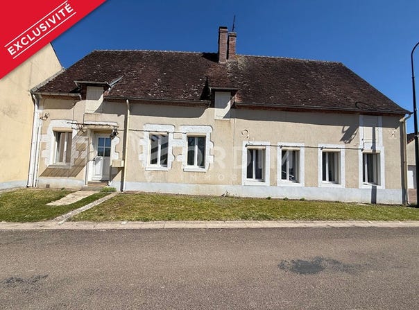 Lavau, Burgundy 89170