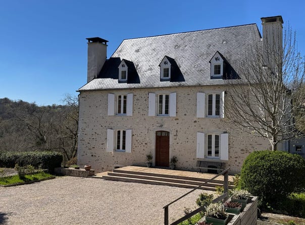 Pau, Aquitaine 64000