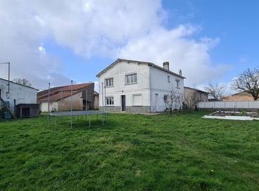 Bressuire, Poitou-Charentes 79300