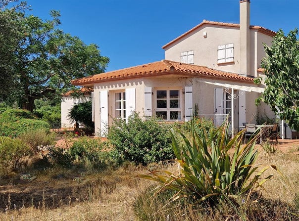 Ille-sur-Têt, Languedoc-Roussillon 66130