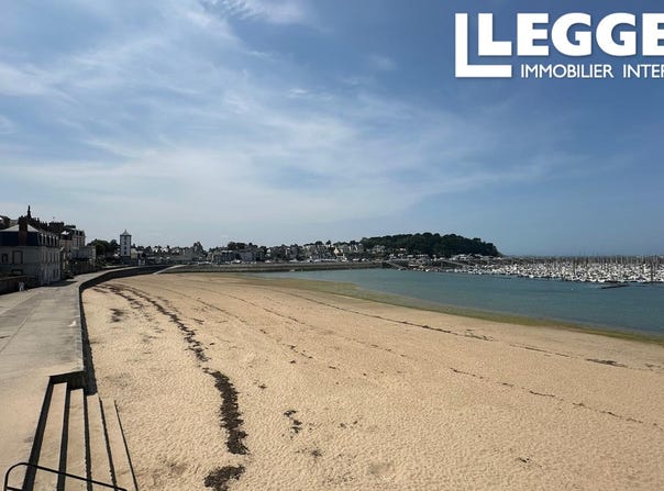 Saint-Malo, Brittany 35400