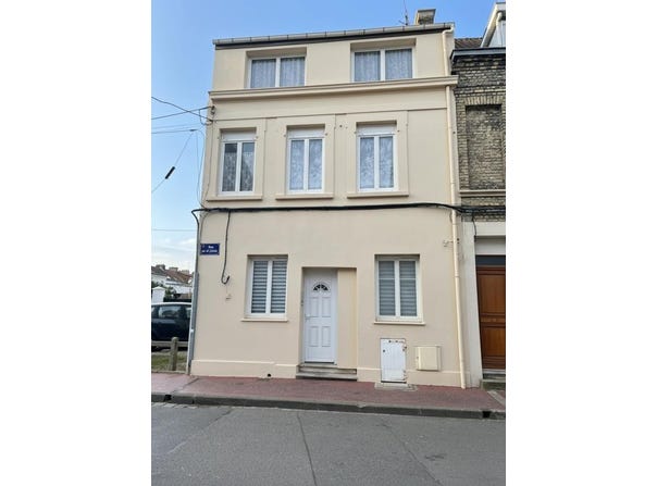 Calais, Hauts-de-France 62100