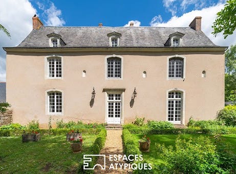 CONTIGNE, Pays de la Loire 49330