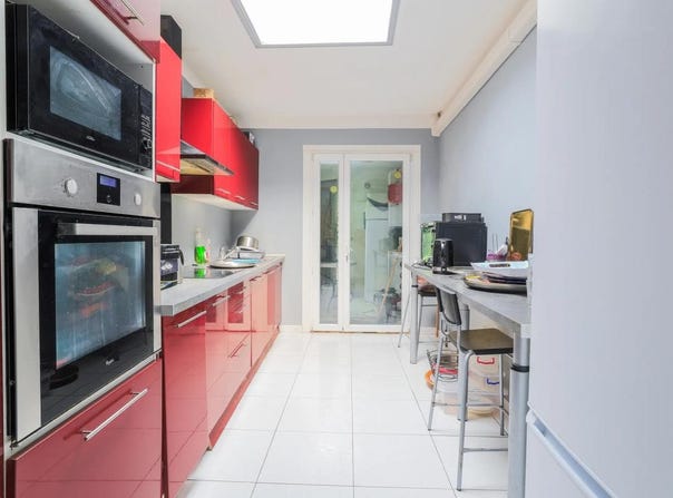 Roubaix, Hauts-de-France 59100