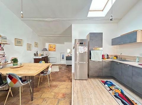 Tourbes, Languedoc-Roussillon 34120