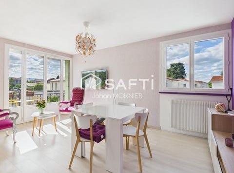 Villefranche-Sur-Saône, Rhône-Alpes 69400