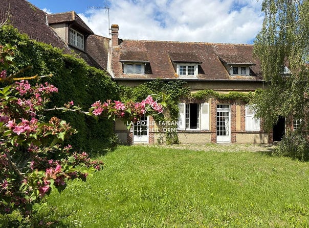 Maintenon, Eure-et-Loir 28130