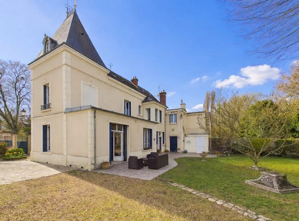 Nogent-le-Roi, Eure-et-Loir 28210