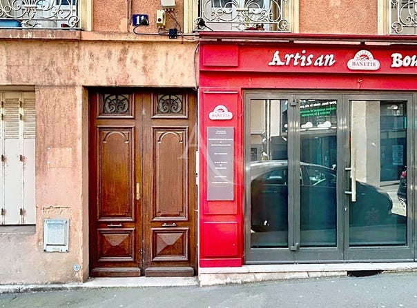 MACON, Bourgogne-Franche-Comté 71000