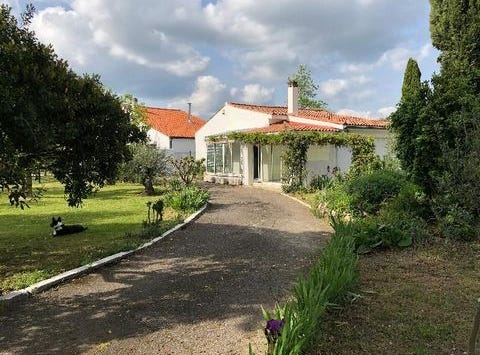 CARIGNAN DE BORDEAUX, Aquitaine 33360