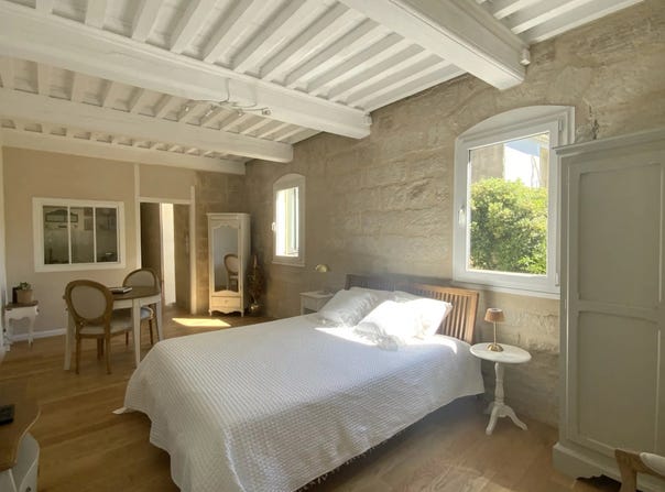 Uzès, Gard 30700