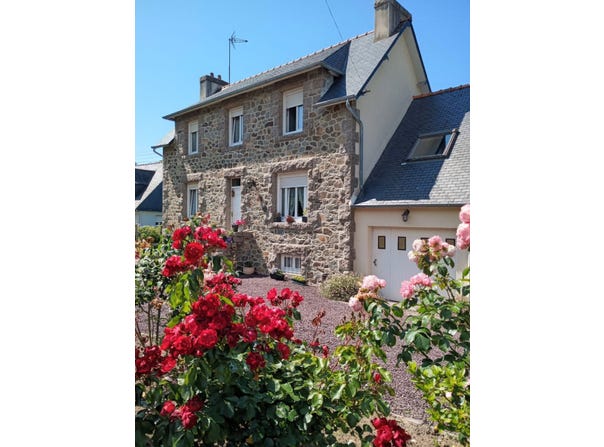 Saint-Quay-Perros, Brittany 22700