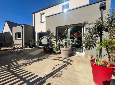 Evron, Pays de la Loire 53600