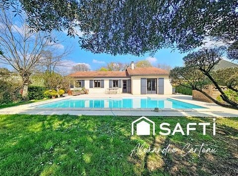 Quinsac, Aquitaine 33360