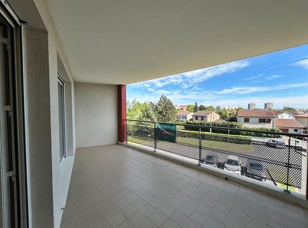 MACON, Bourgogne-Franche-Comté 71000