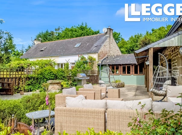 Lignol, Brittany 56160