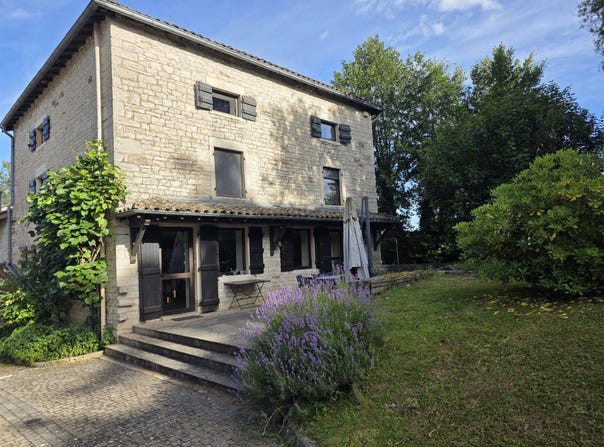 Tournus, Burgundy 71700