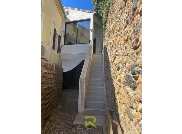 Roujan, Languedoc-Roussillon 34320