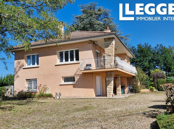 Fleurville, Bourgogne-Franche-Comté 71260