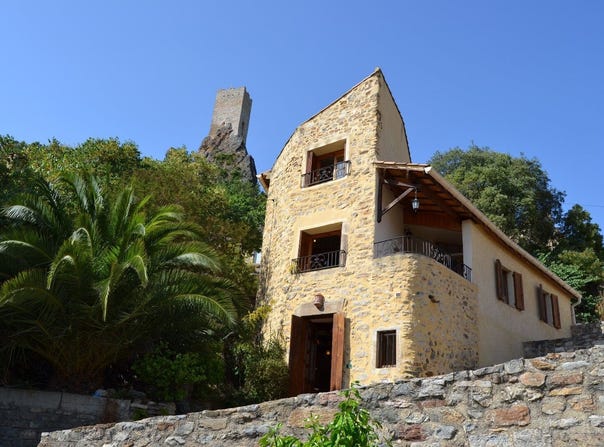 Roquebrun, Languedoc-Roussillon 34460