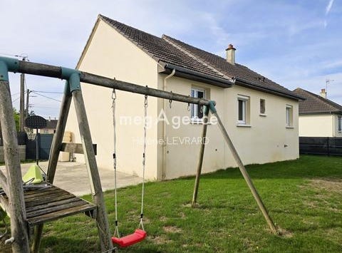 Evron, Pays de la Loire 53600