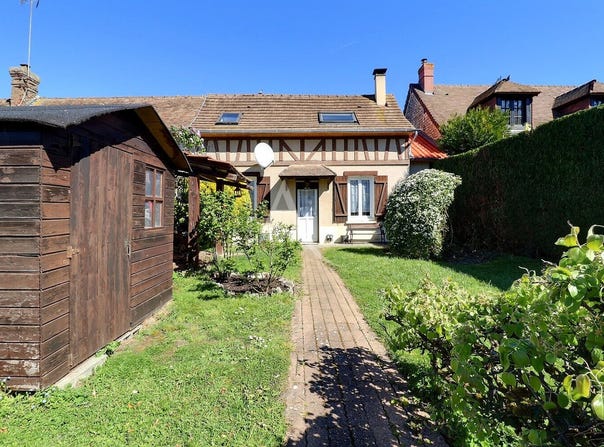 LOUVIERS, Normandy 27400