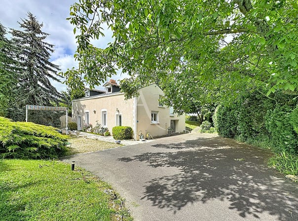 TERRANJOU, Pays de la Loire 49380