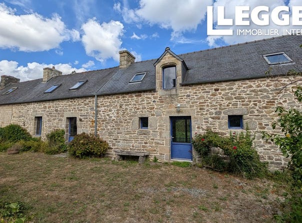 Loguivy-Plougras, Brittany 22780