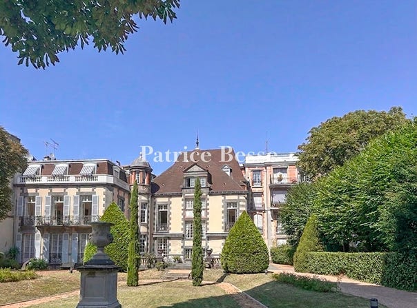 Vichy, Auvergne 03200