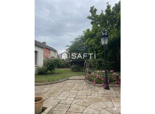 Saint-Quentin, Picardie 02100